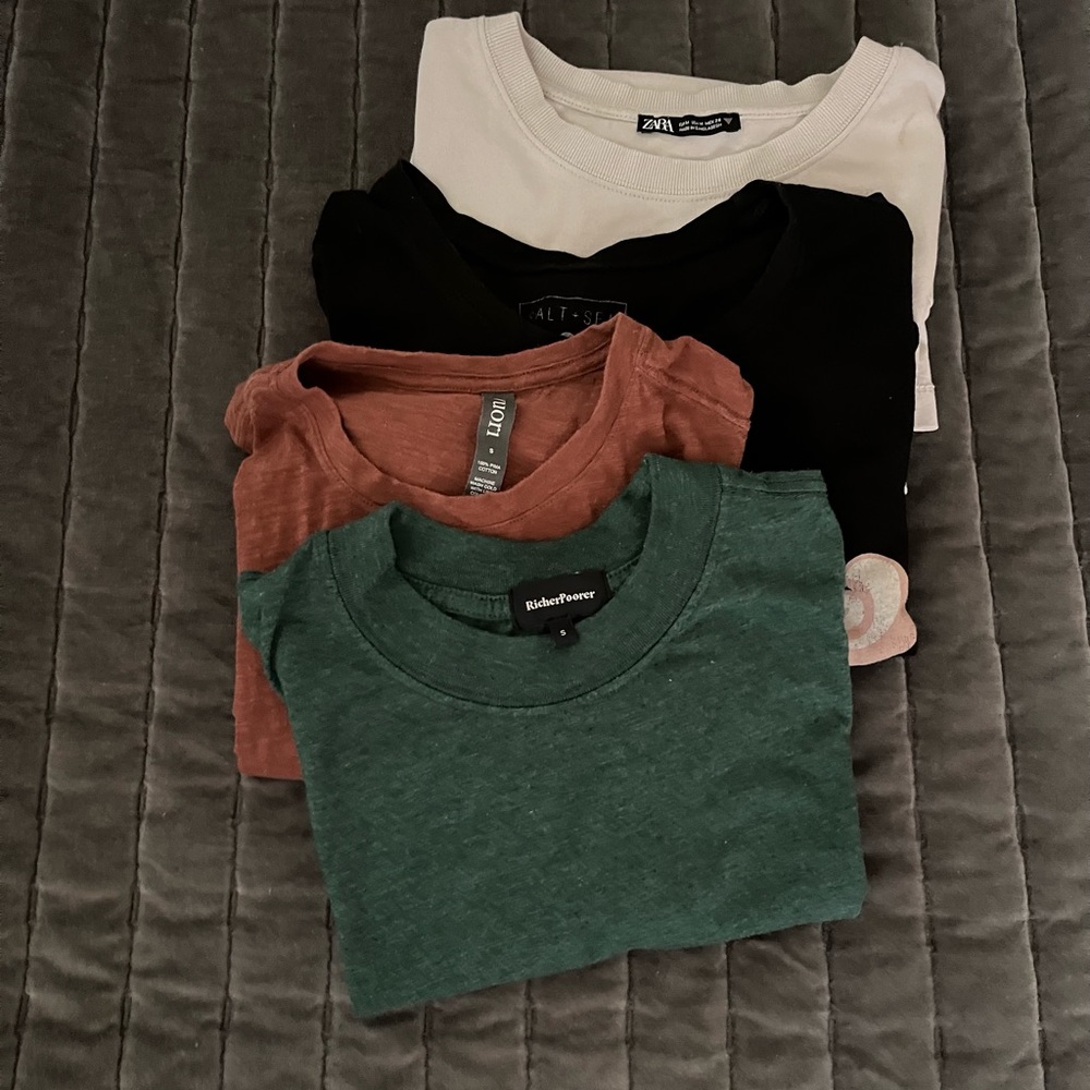 T-shirt & tank lot
